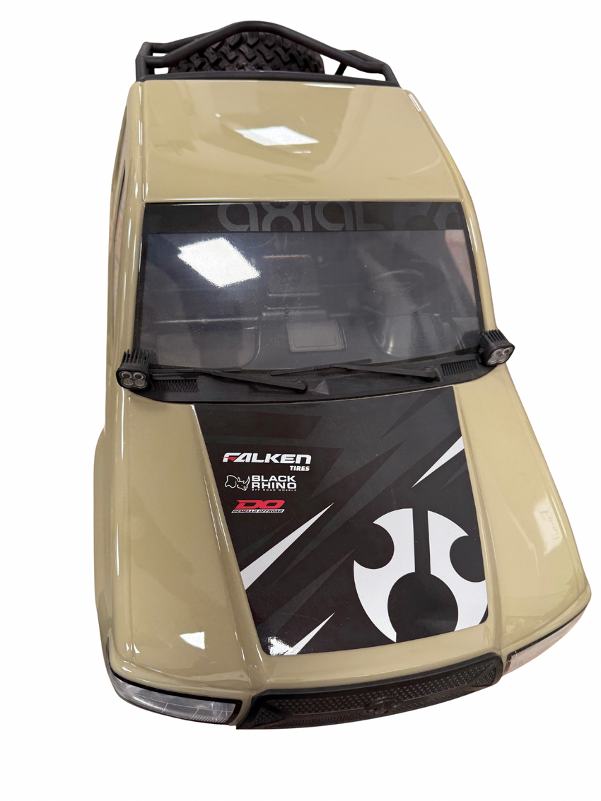 NWOB Axial Trail Honcho 1/6 Sand Body with all accessories and lighting