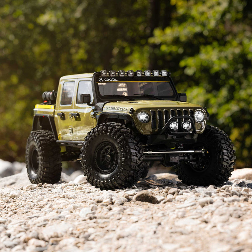 Axial 1/10 GREEN SCX10 III Motobilt Waypoint Jeep JT Gladiator 4X4 RTR Brushed Rock Crawler